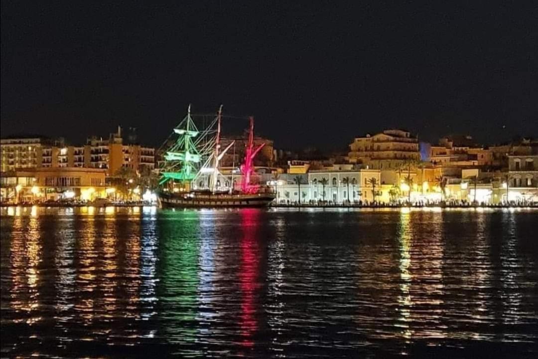 Centro Storico Mare Fuori Villa Brindisi Eksteriør billede